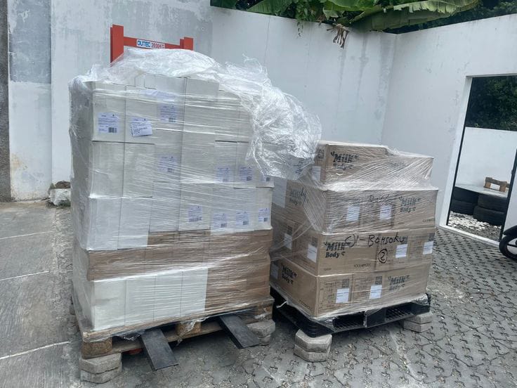 kapal cargo